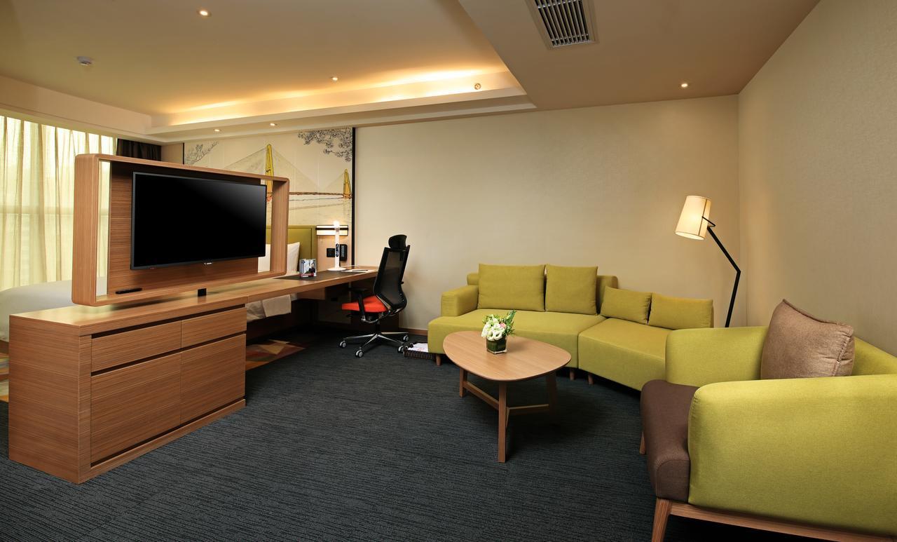 Hampton By Hilton Wuhan Tianhe Airport East Esterno foto